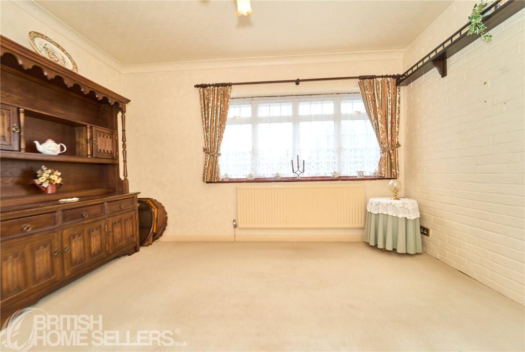 House in Slough - View 4
