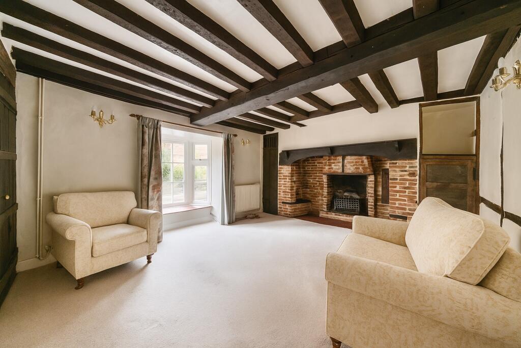 Haslemere Road, Liphook, GU30 photo 2