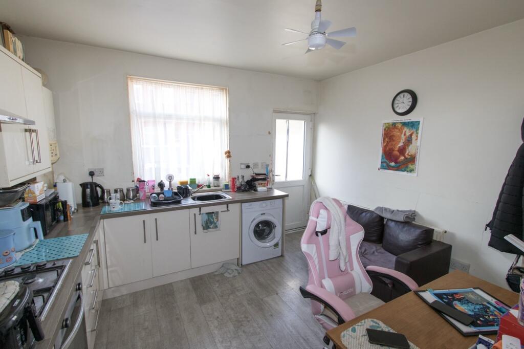 House in Blackpool, Little Layton - View 5