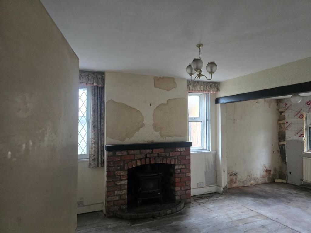 House in Louth, South Somercotes - More