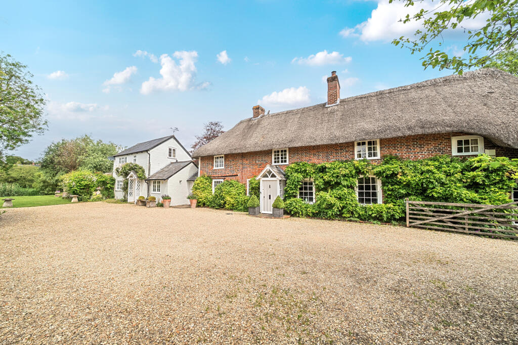 Main image of property: Longstreet, Pewsey, SN9
