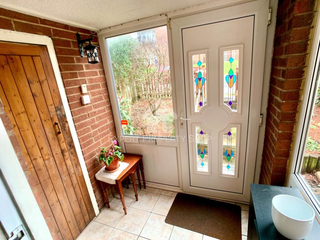 St. Davids Close, Worksop photo 2