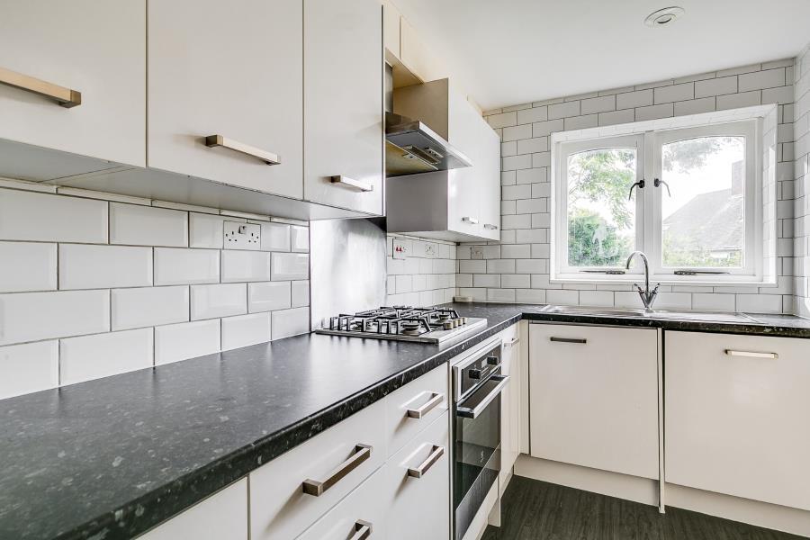 Apartment in London - View 2