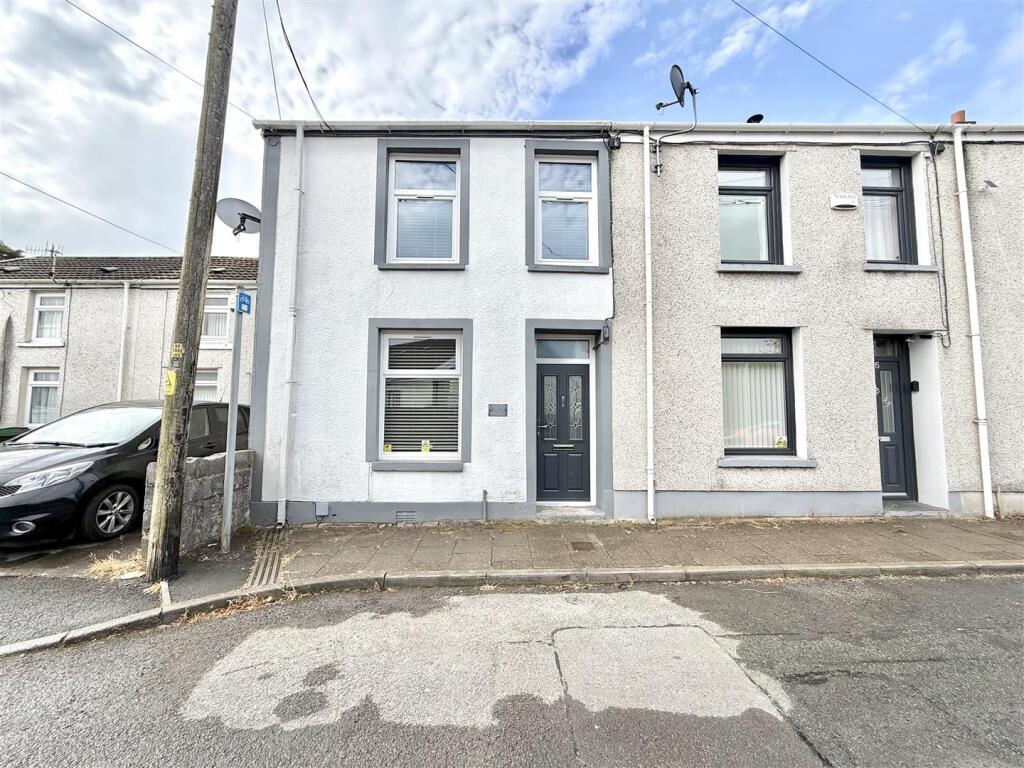 Main image of property: Tramway, Aberdare