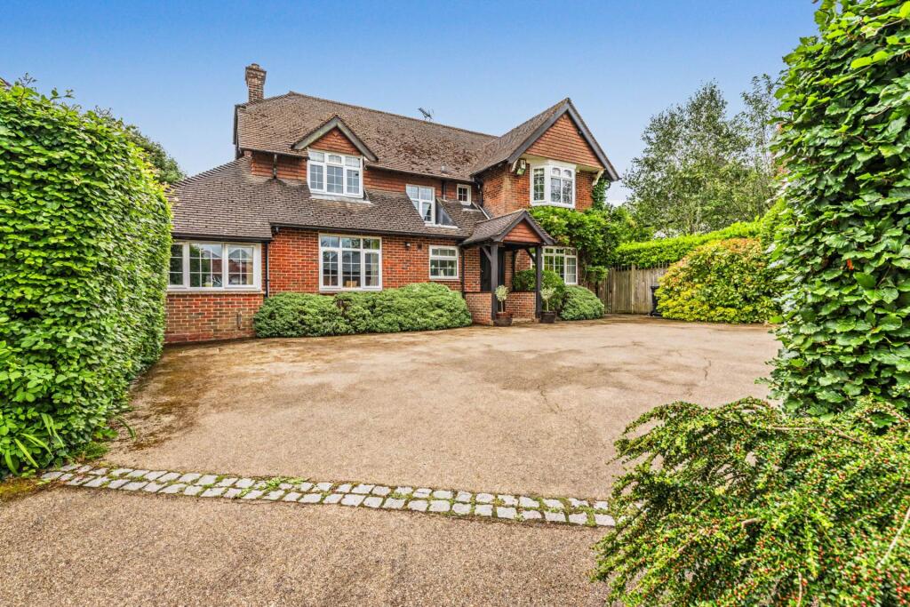 Main image of property: Bidborough Ridge, Tunbridge Wells