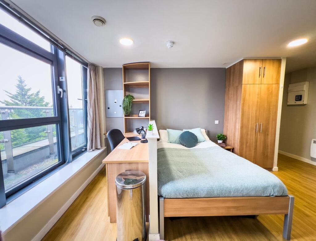 Main image of property: EDINBURGH | STUDENT | SEPTEMBER