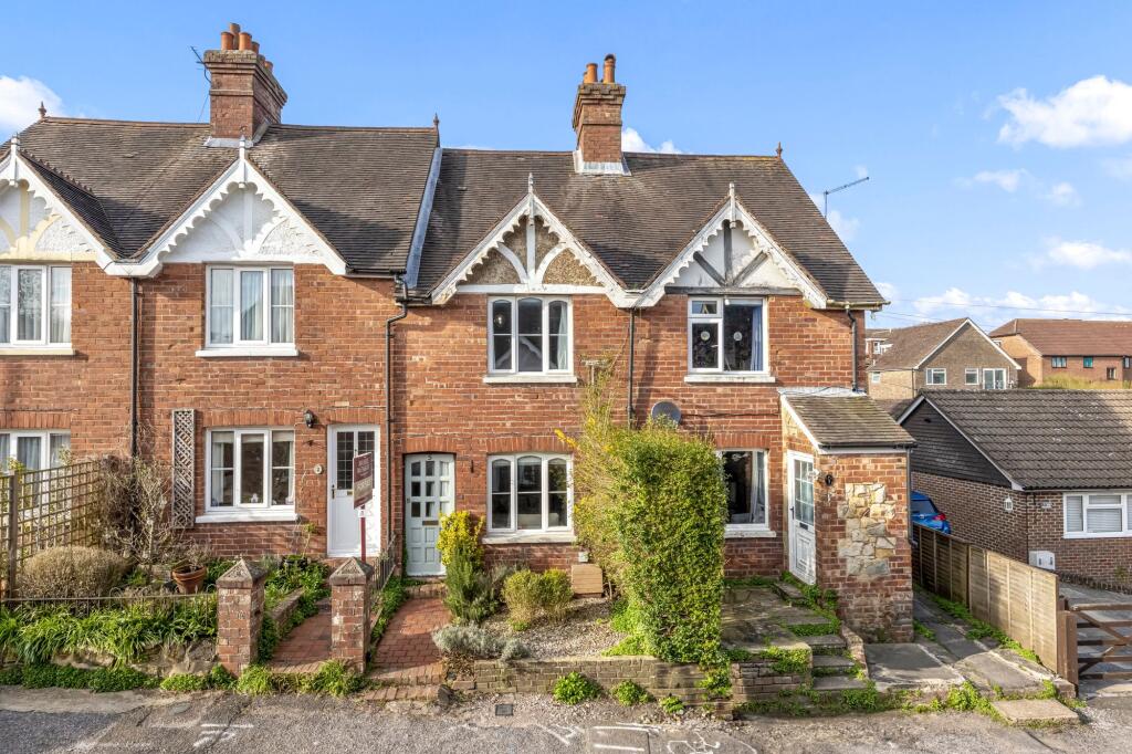Main image of property: Park Crescent, Crowborough, TN6