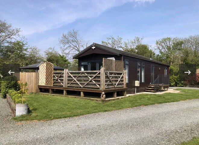 Main image of property: Padmoor Lane, Upton, Gainsborough, Lincolnshire, DN21
