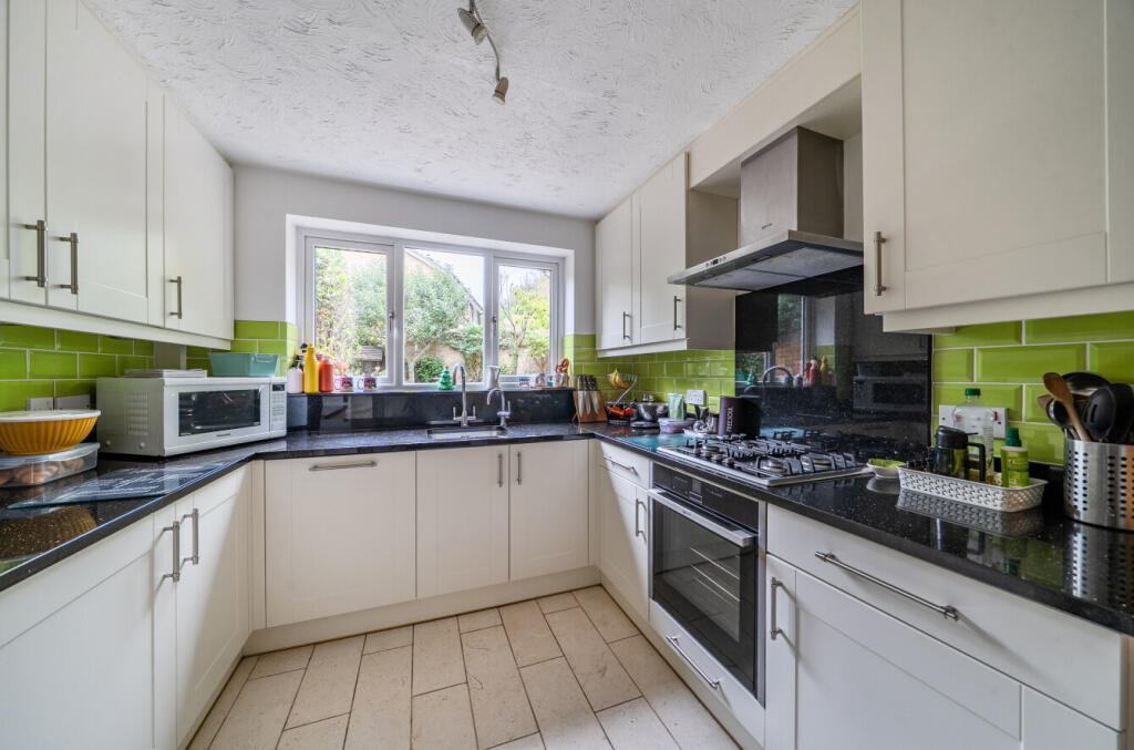 House in Reading - View 5