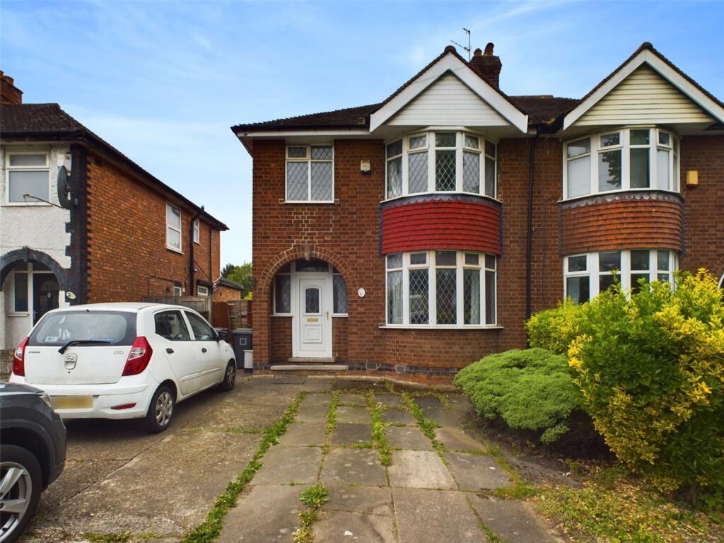 Main image of property: Queens Road East, Beeston, Nottingham, Nottinghamshire, NG9