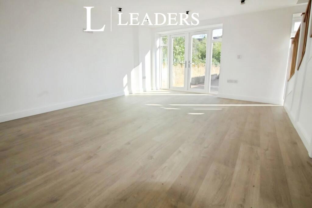 House in Mansfield, Warsop - View 3