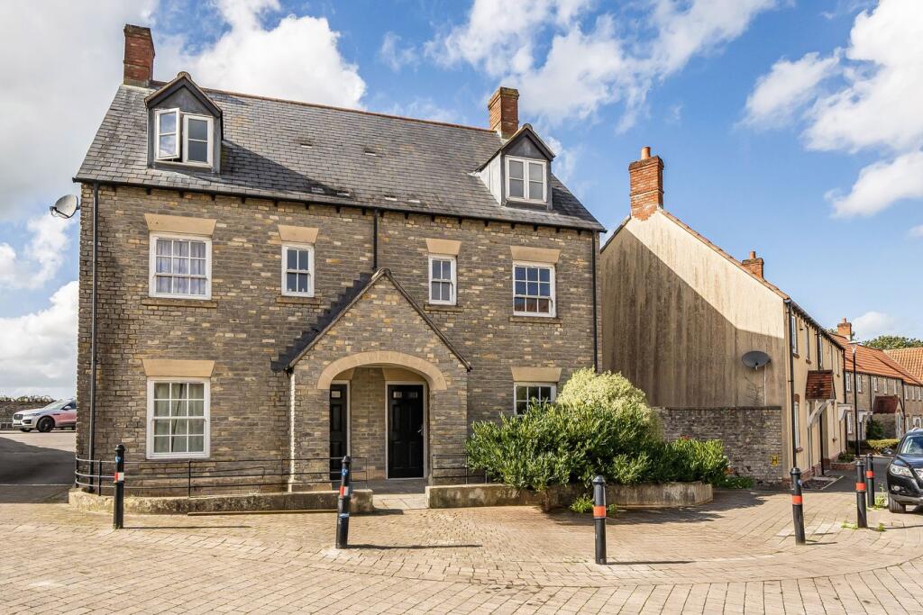 4-bed semi-detached on Spencer Road, Shepton Mallet, BA4, £285,000