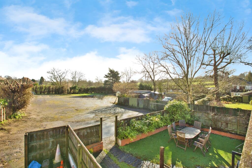 Additional image 23 of Holywell, East Coker, Yeovil