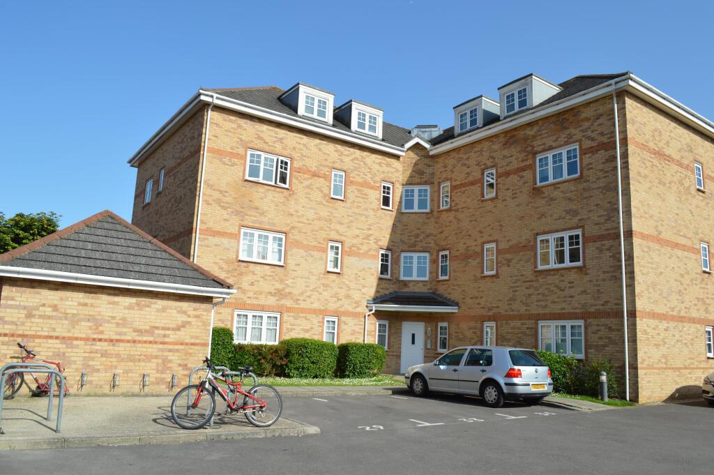 Main image of property: Hoddinott Road, EASTLEIGH