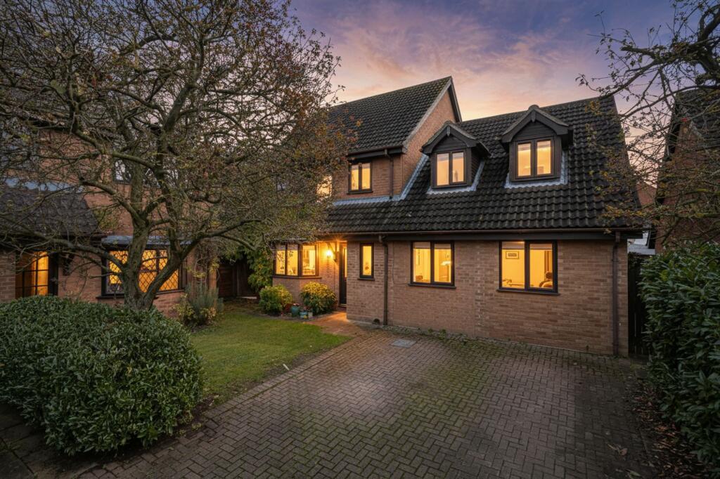 Main image of property: The Willows, Great Chesterford, CB10
