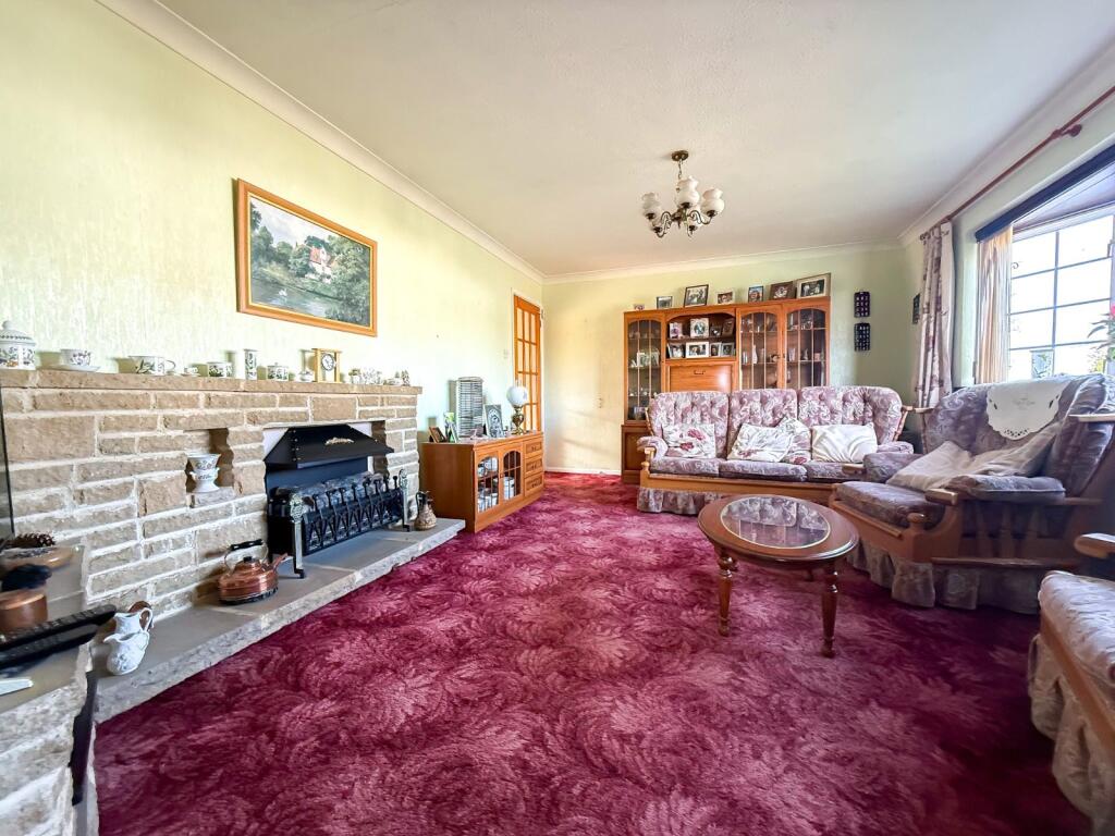 Leighwood Drive, Nailsea, North Somerset, BS48 photo 3