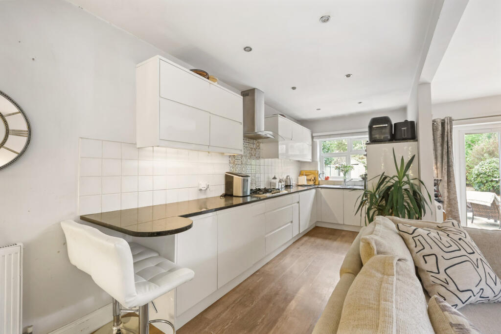 House in Colchester, St John's - View 4