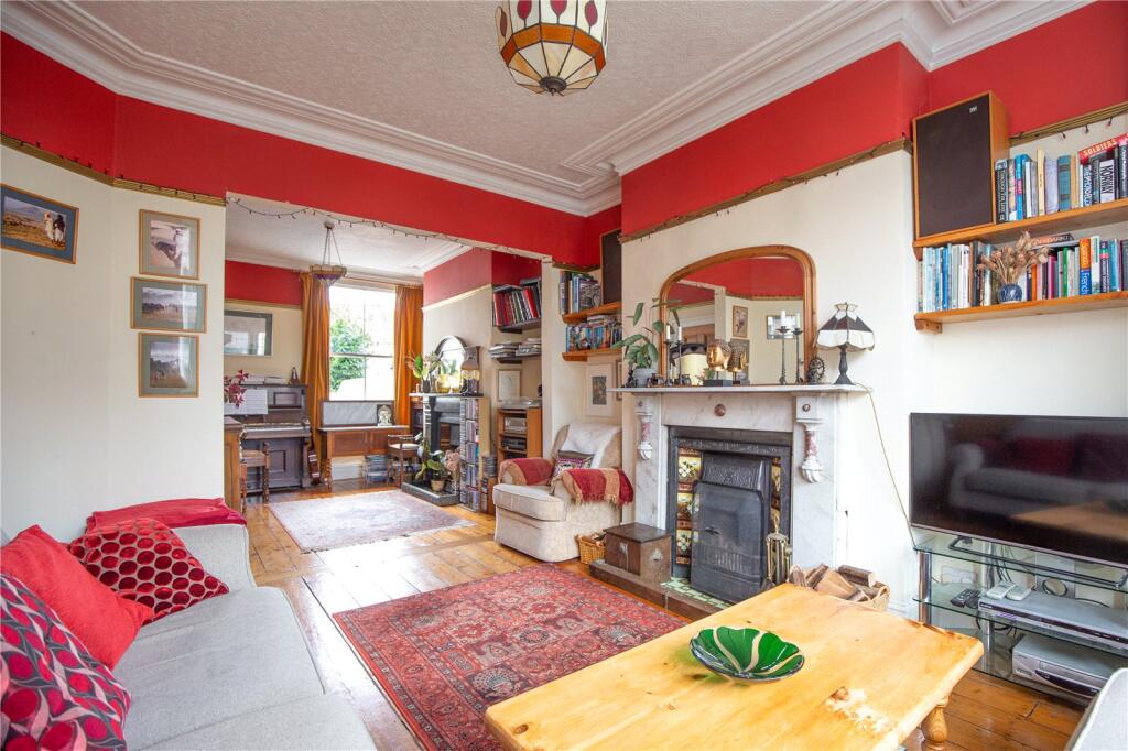 House in Bristol - More