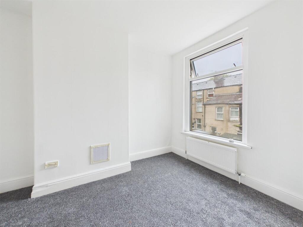 House in Lancaster, West End, Morecambe - More