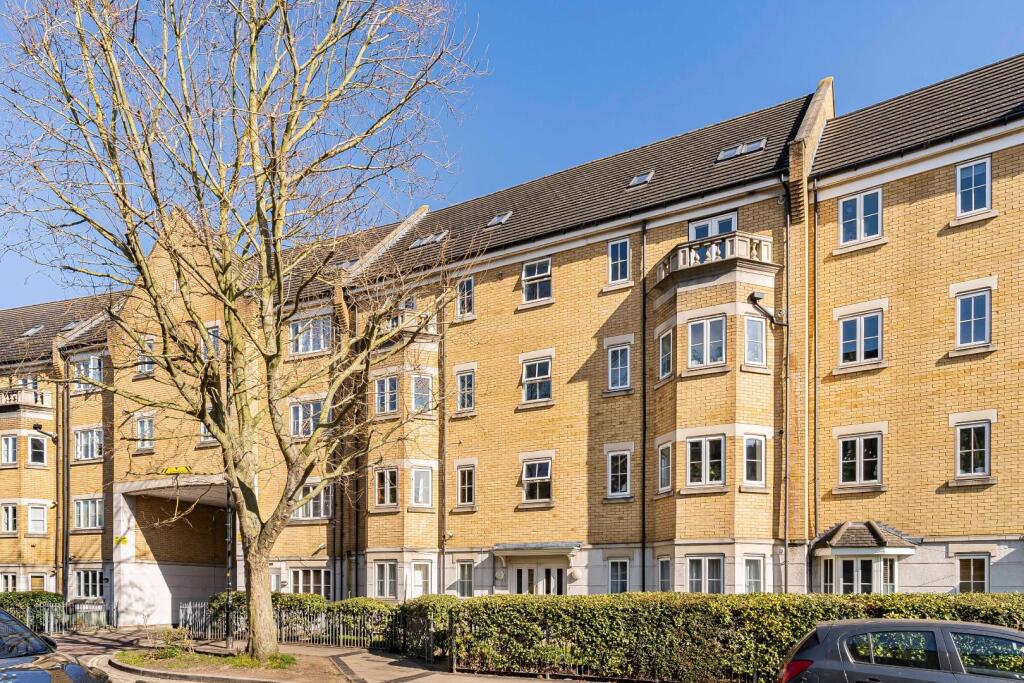 Main image of property: Kelly Avenue, London