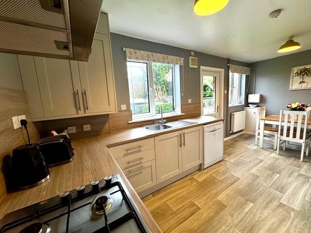 57 Linden Walk Louth LN11 9HT photo 4