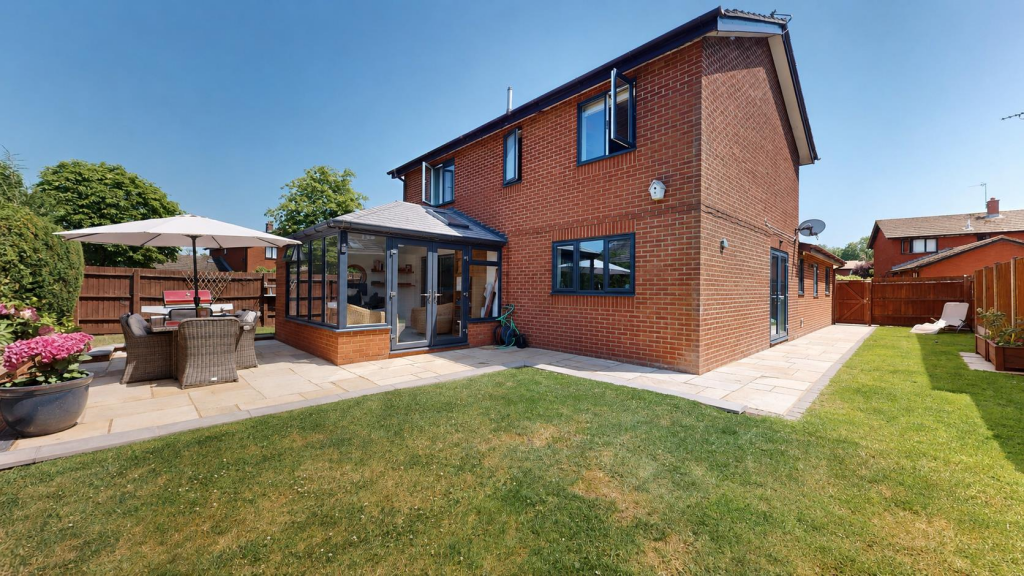 House in Milton Keynes, Two Mile Ash, Abbey Hill - View 2