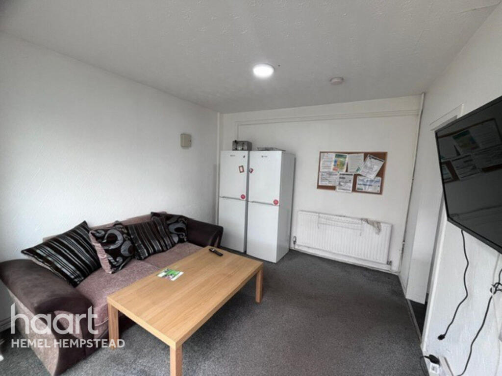 Main image of property: Flatfield Road, Hemel Hempstead