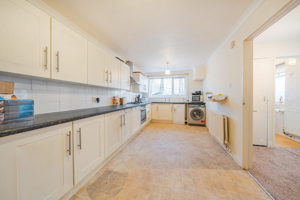 House in London, Upper Norwood - More