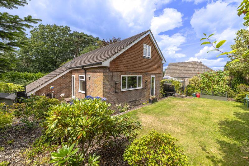 4-bed detached on Street End Lane, Heathfield, £550,000