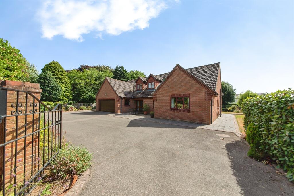 Main image of property: Green Pastures, Whaplode, Spalding