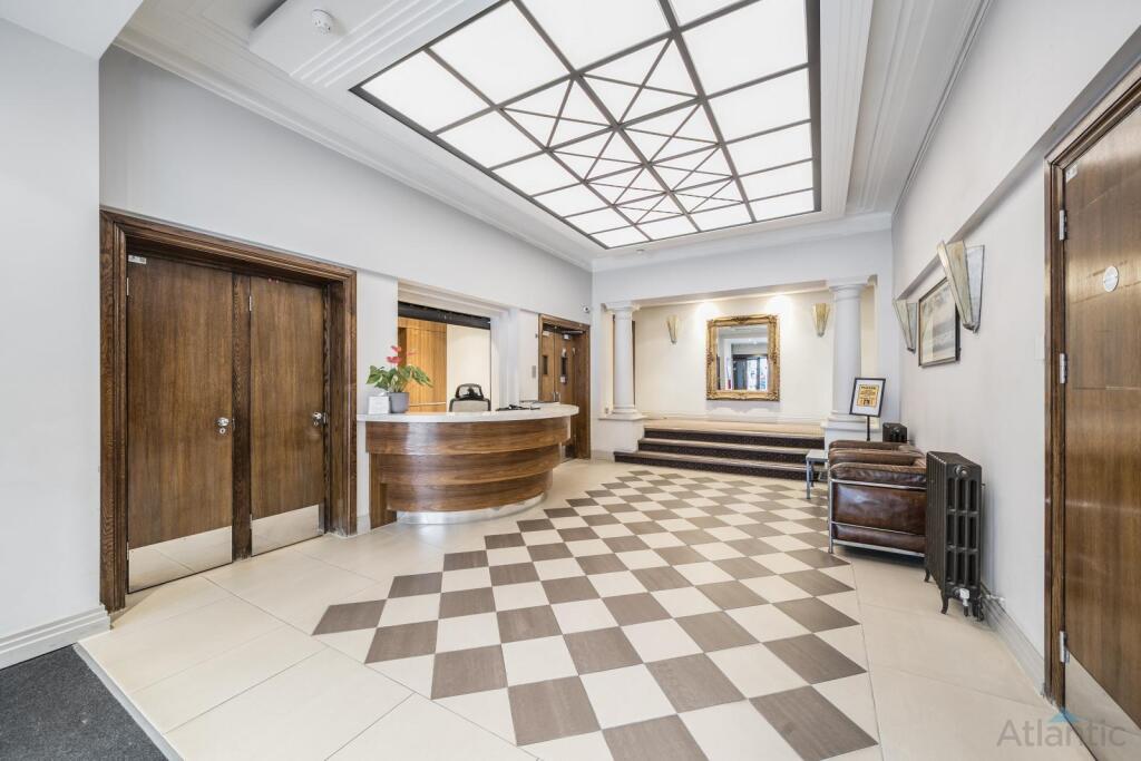 Rossmore Court, Park Road NW1 photo 3