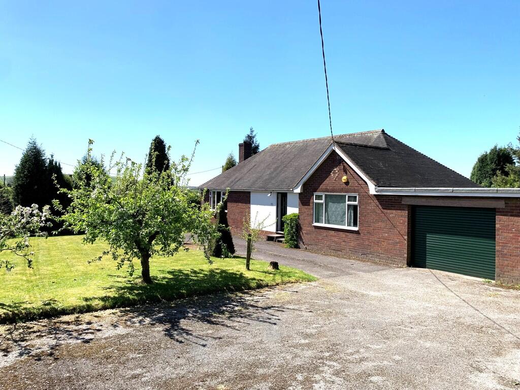 Crown Bank, Talke, Stoke-on-Trent, ST7 1PU  photo 4