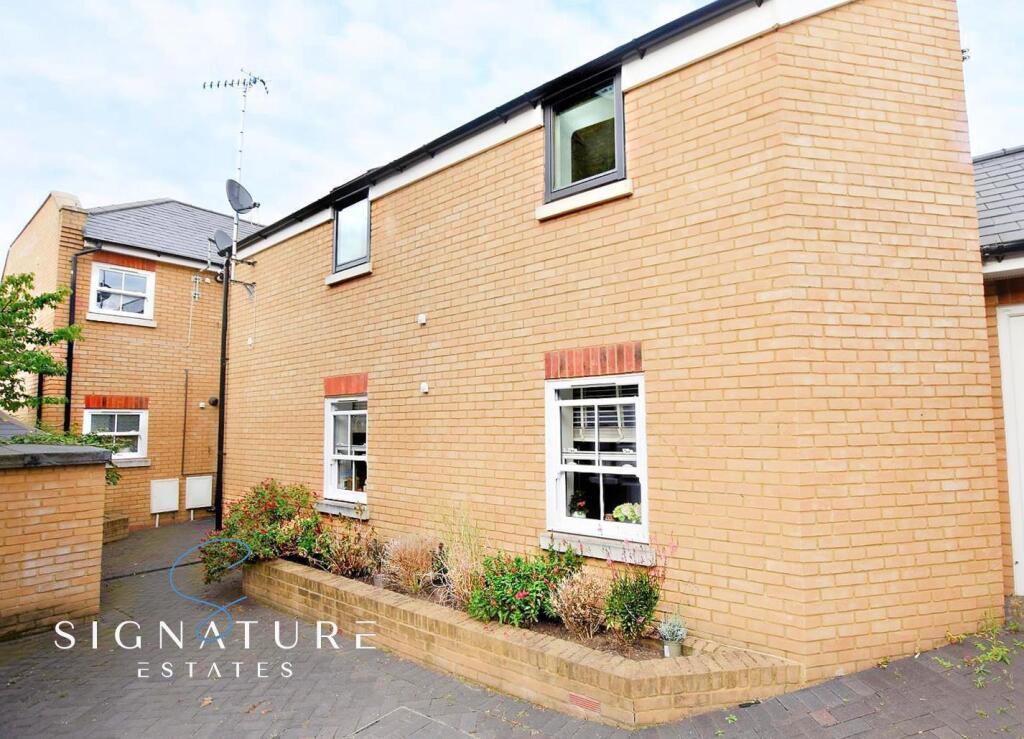 Main image of property: Estcourt Road, Watford
