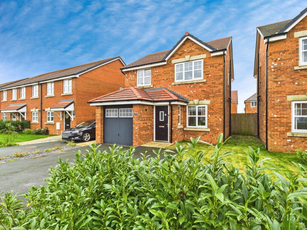 3-bed detached on Tarngate Mews, Great Eccleston, PR3 0EU, £279,950