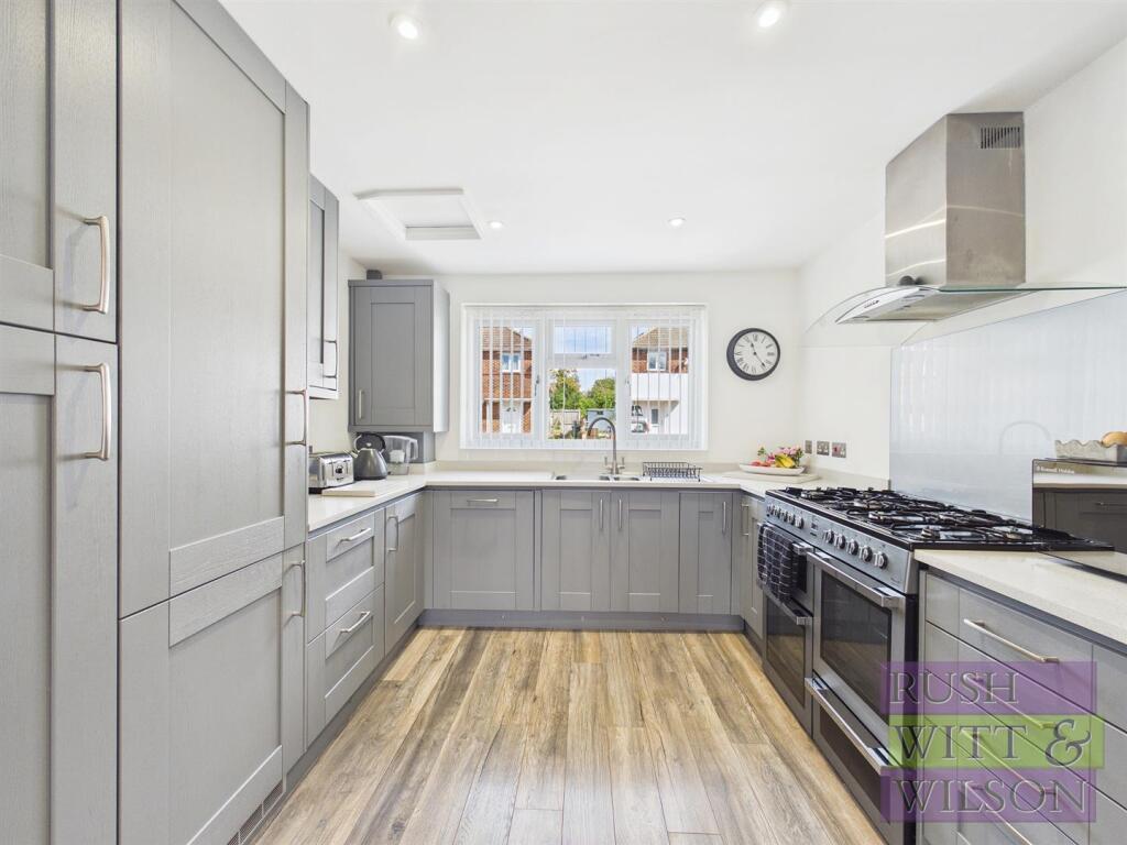 House in Tonbridge - View 5