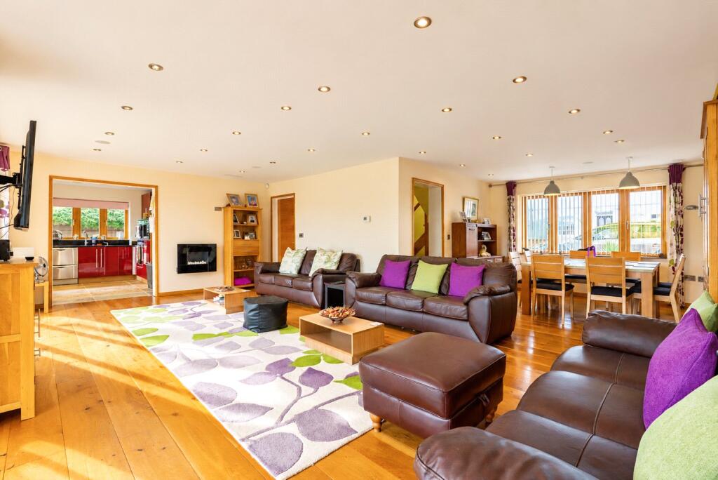 House in Rochester - View 2