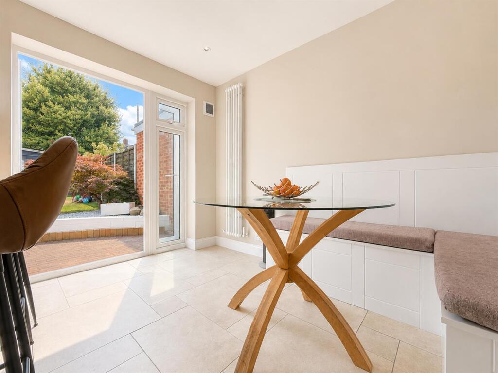 House in Fareham, Portchester - View 4