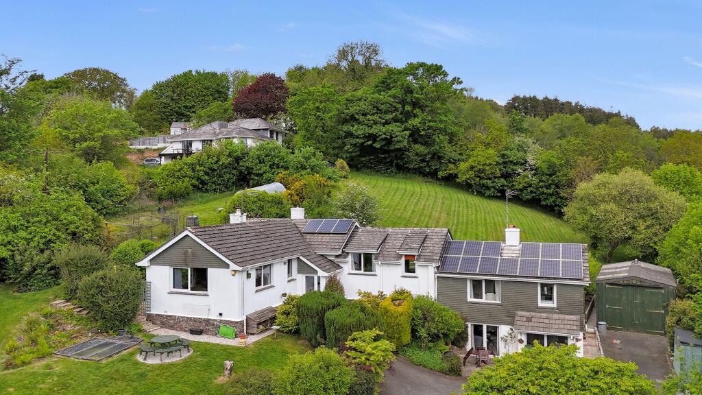 Main image of property: Herodsfoot, Liskeard, PL14