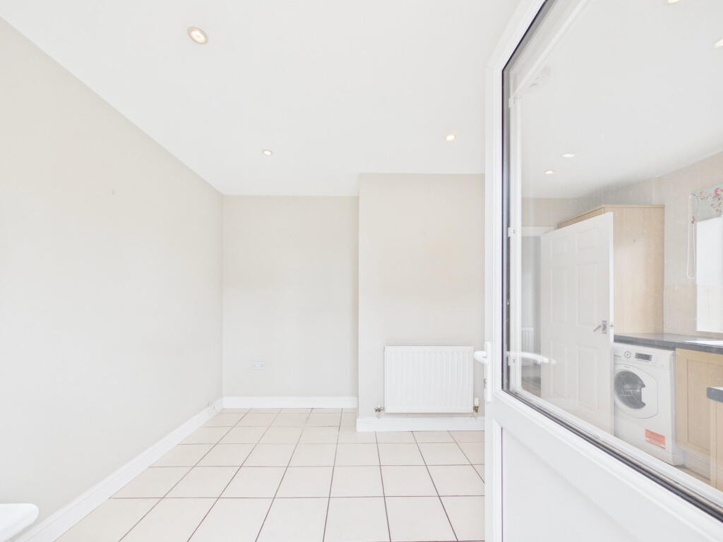 House in Market Drayton, Shropshire - More