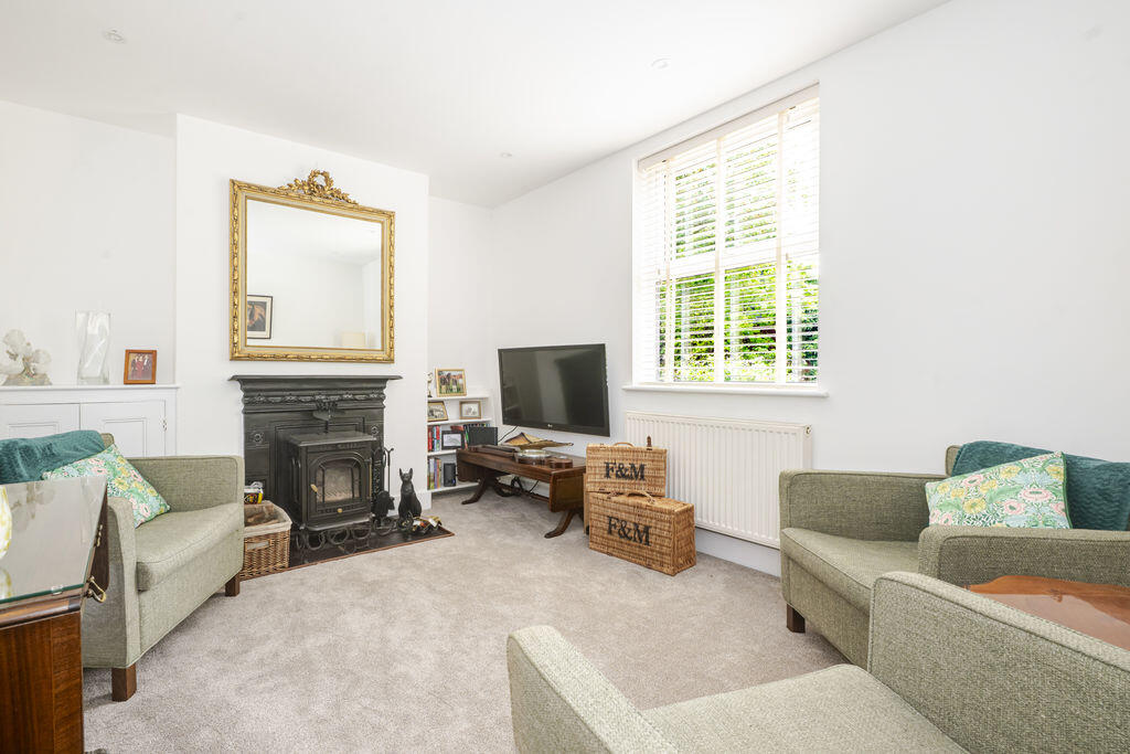 House in Tonbridge - View 4