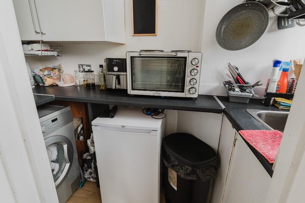 Greenhill Road, Glasgow, G73 2ST - 5