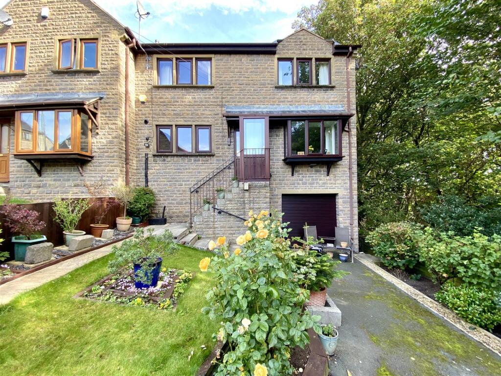 Main image of property: Bankfield Grange, Greetland, Halifax