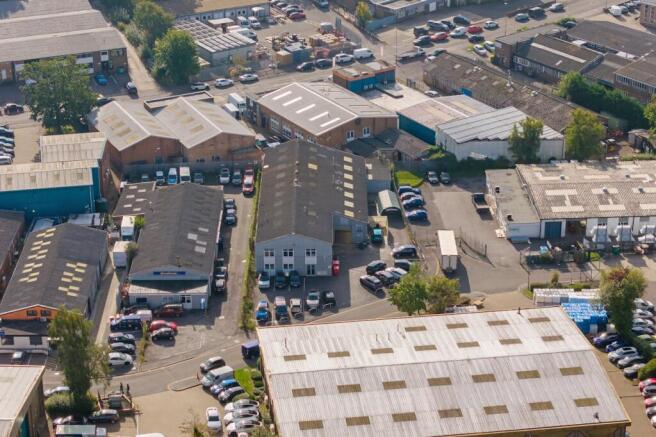 Unit 3, Redkiln Close, Horsham-7.jpg