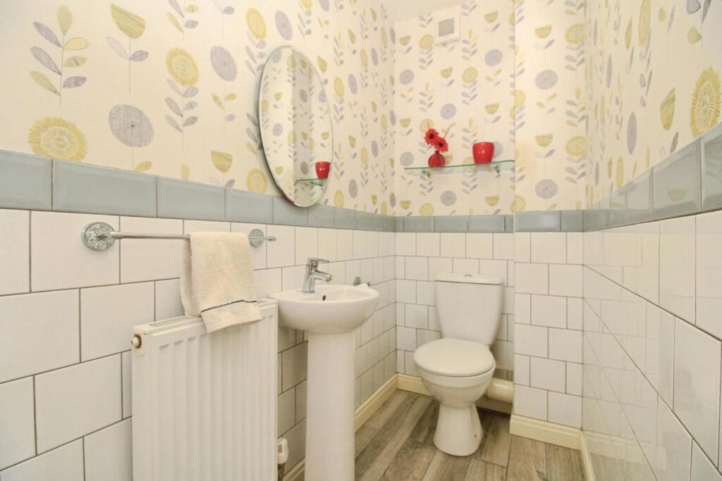 House in Leicester - More