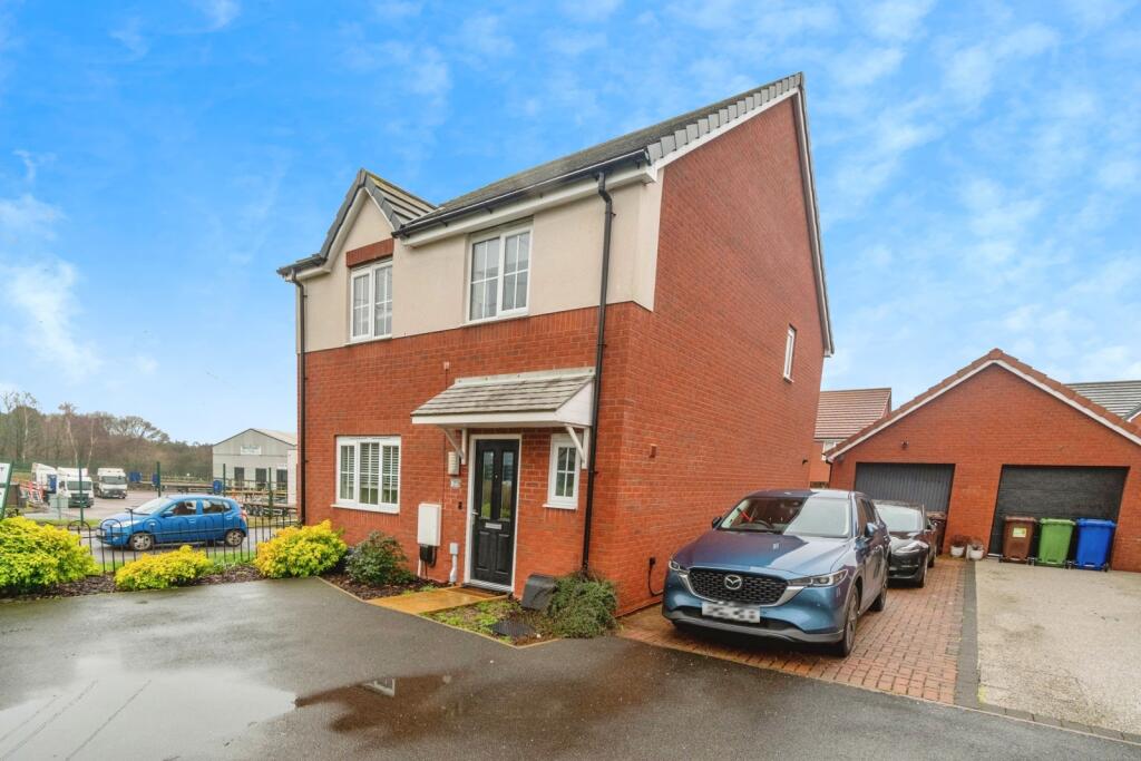 Main image of property: Wynns Close, Bridgtown, Cannock, WS11