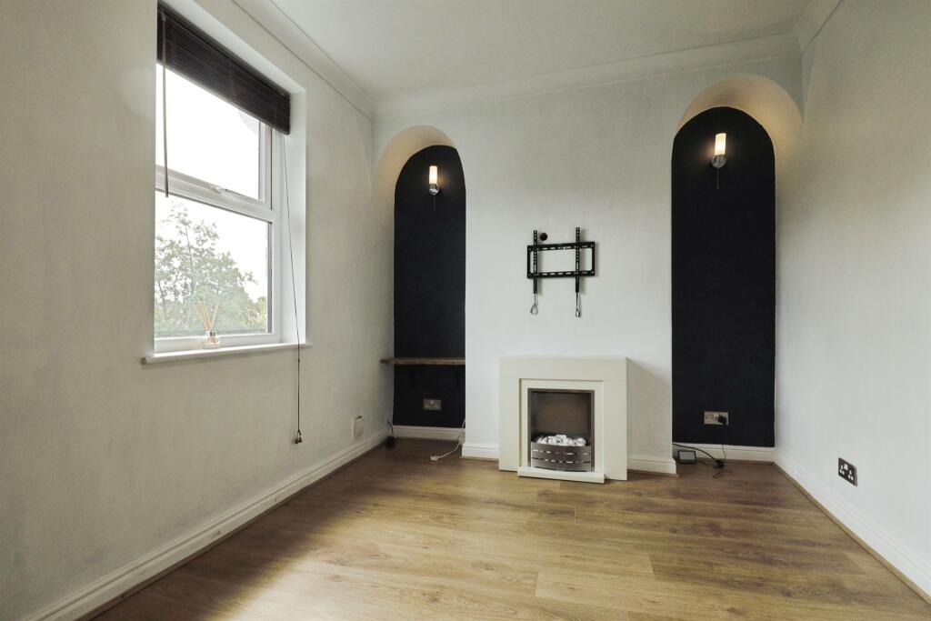 House in Harrogate - View 5