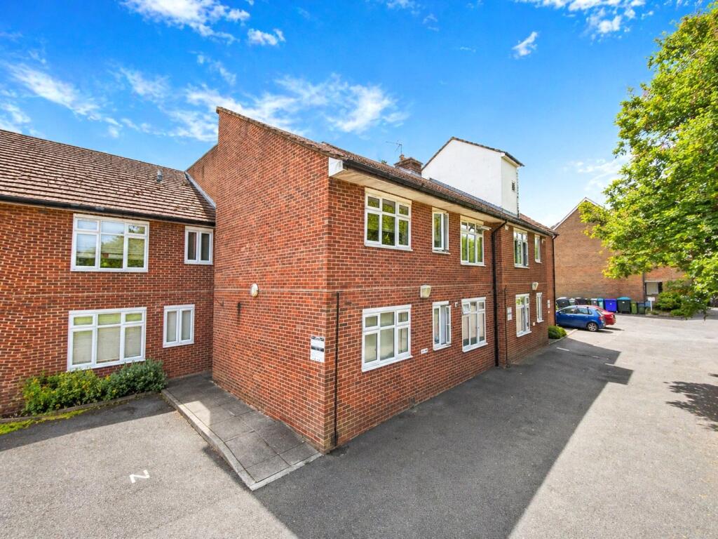 Main image of property: The Fairfield, Farnham, Surrey, GU9
