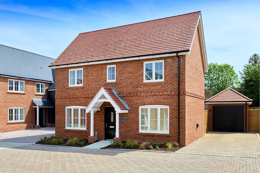 Main image of property: Station Road,
Bow Brickhill,
Milton Keynes,
Buckinghamshire
MK17 9JU