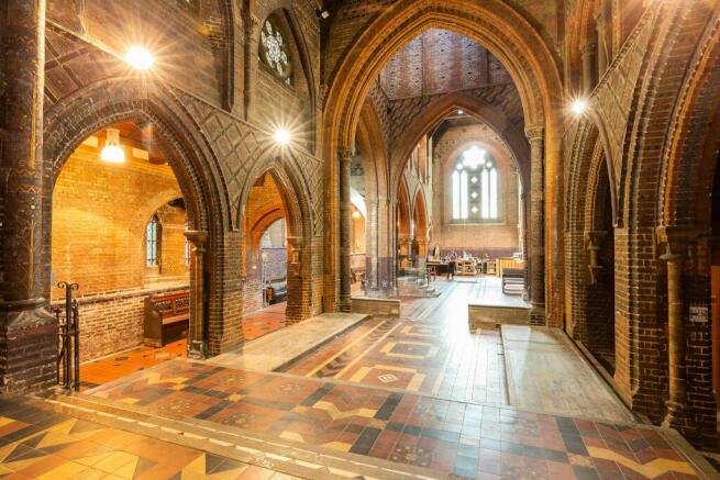 St Saviours Aberdeen Park 14.jpg