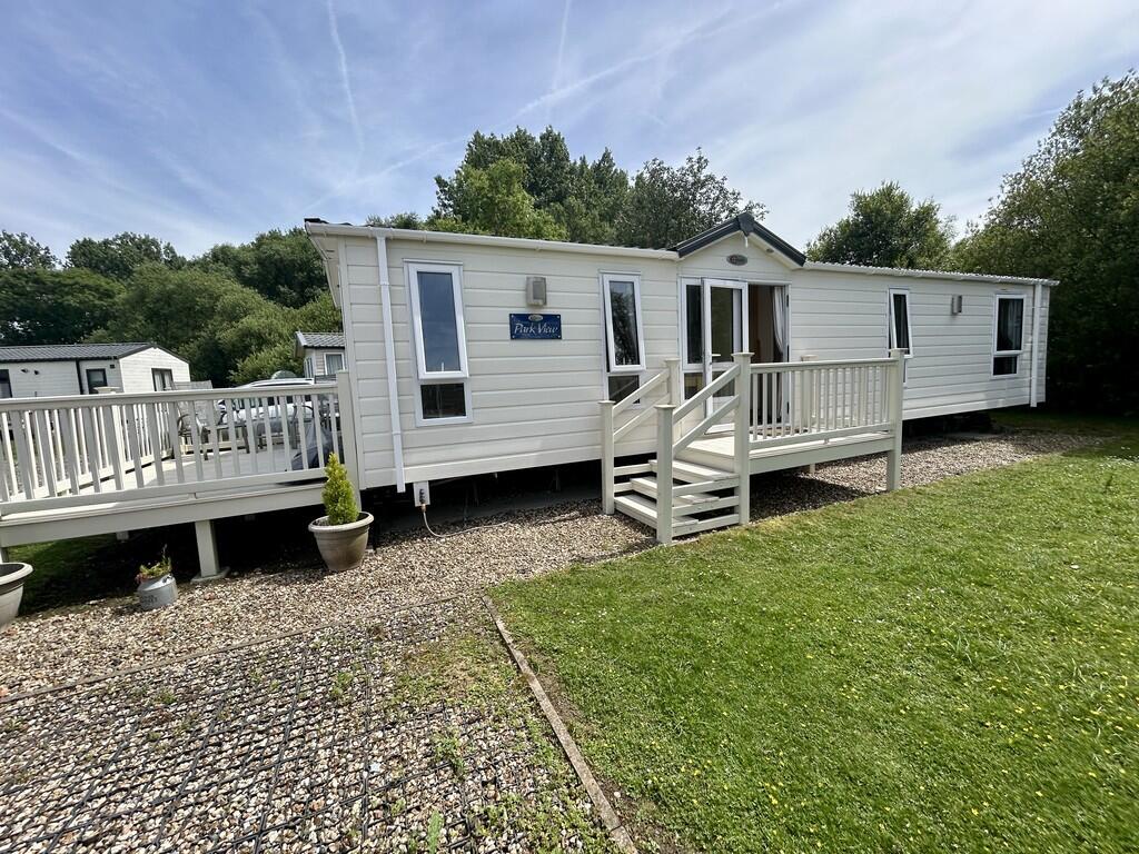 Main image of property: Essex Road, Hoddesdon